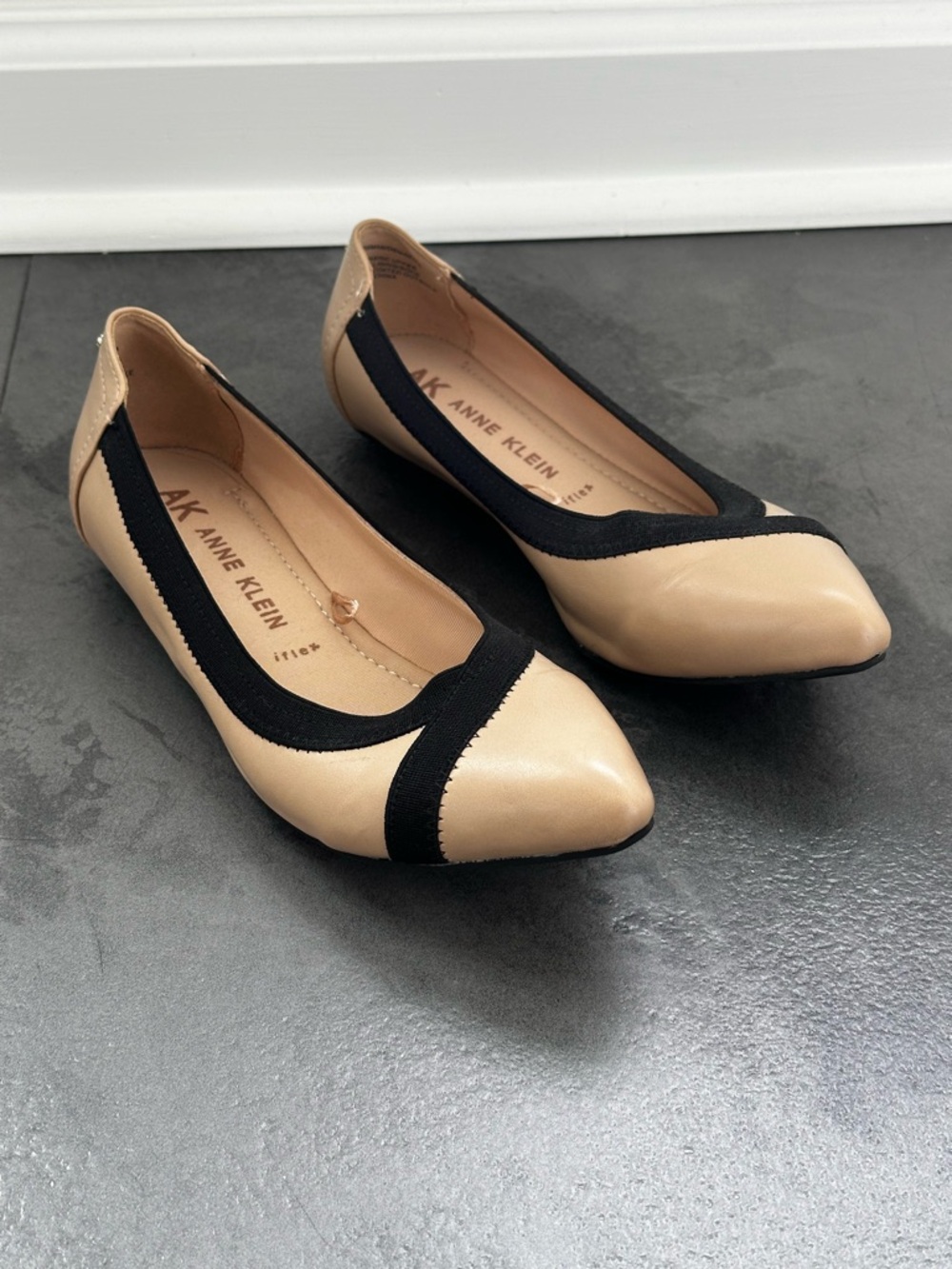 Anne Klein Beige and Black Pointed Toe Slip-On Flats